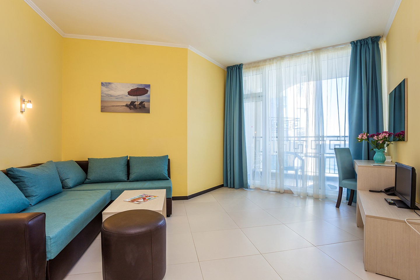 One-Bedroom Apartment 2+1 - 3