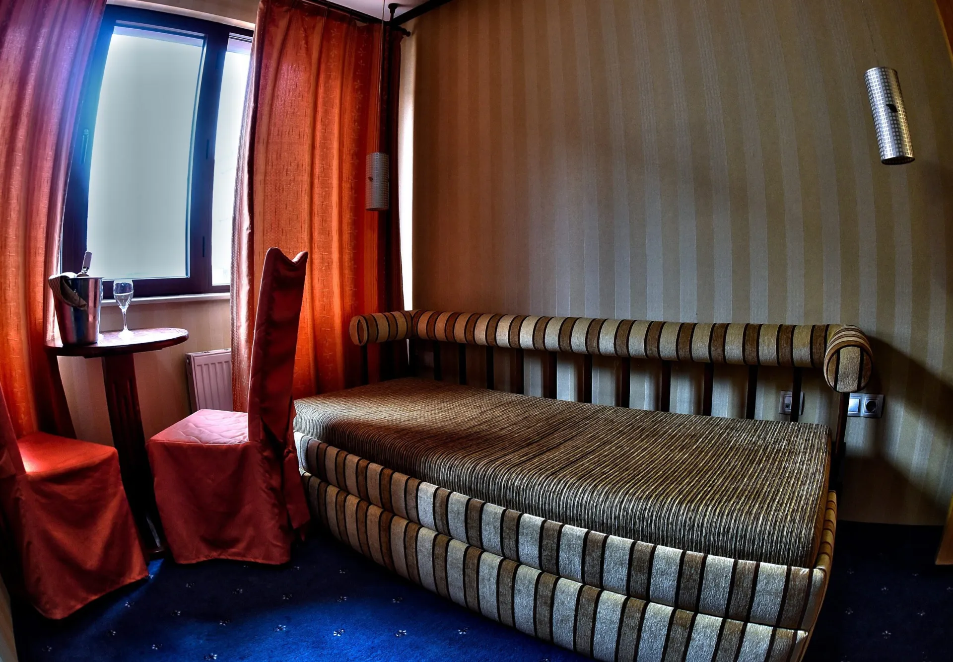 One-Bedroom Apartment 2+1 - 2