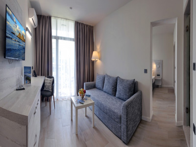 One-Bedroom Apartment 2+2 - 2