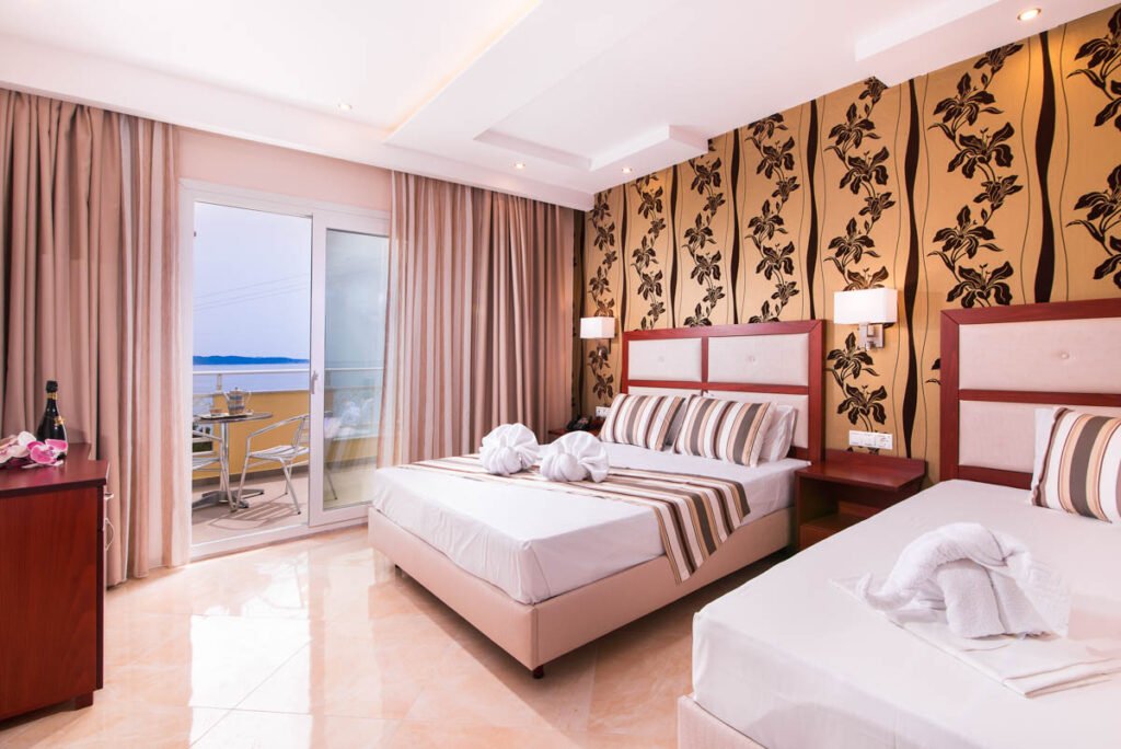 DIAMOND HOTEL