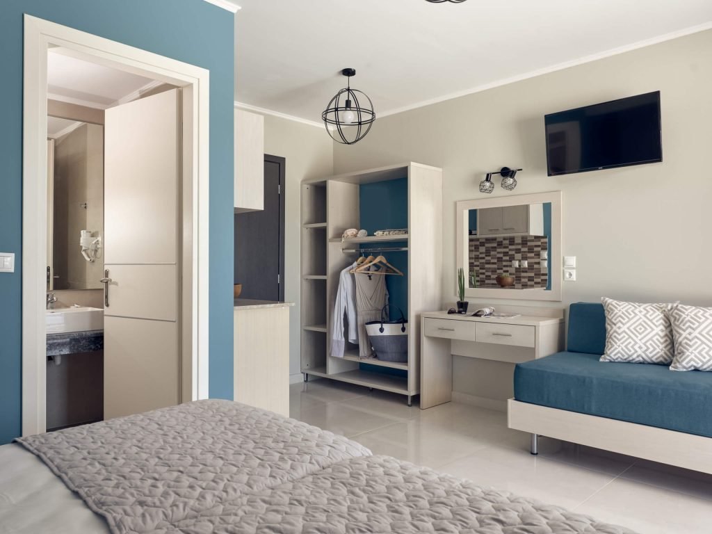 LETSOS HOTEL - снимка 2