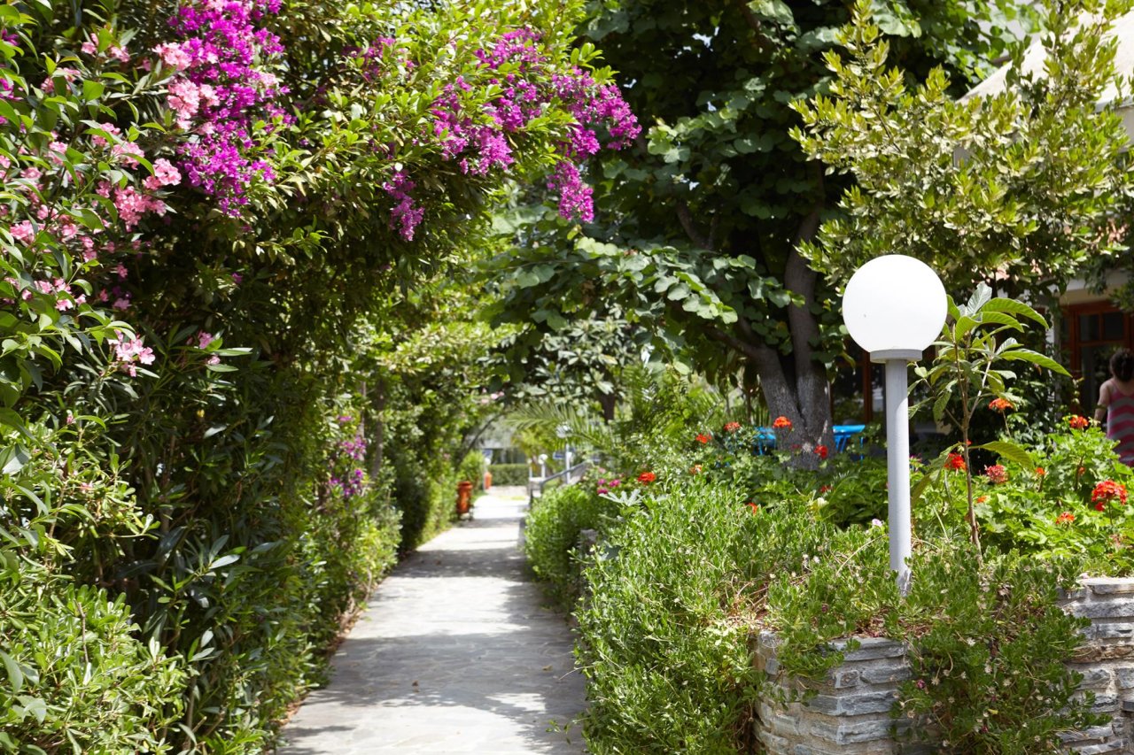 MIRAMARE HOTEL ERETRIA - снимка 4