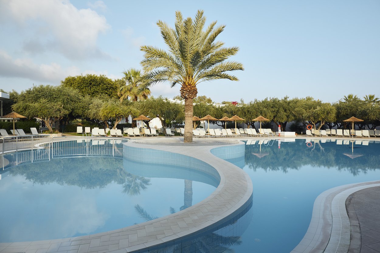 ALEX BEACH HOTEL