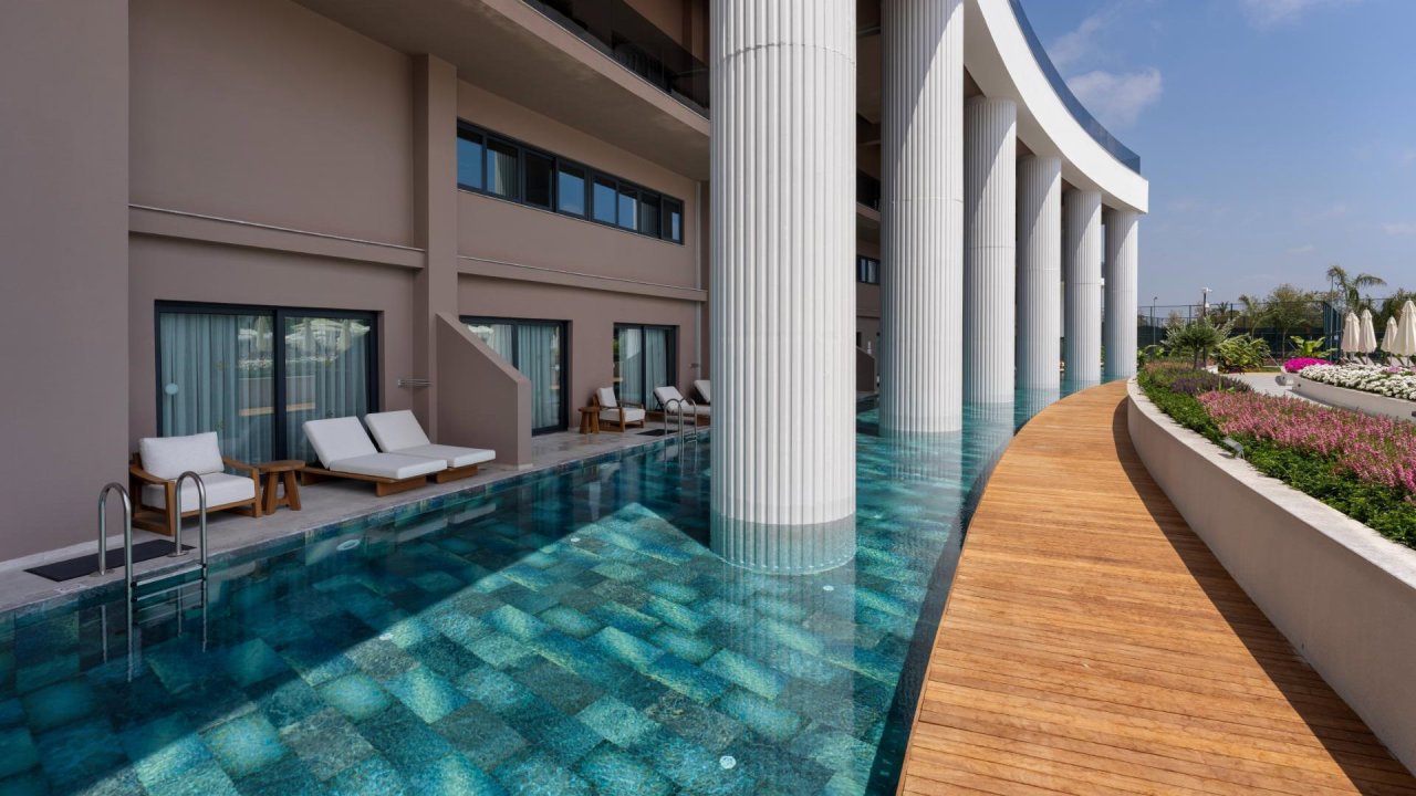 MIRACLE RESORT - снимка 4