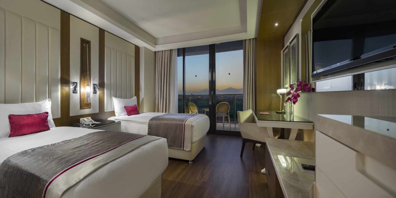 TRENDY LARA HOTEL - снимка 2