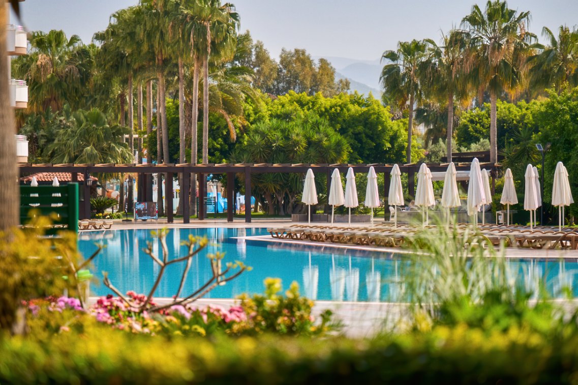 ROYAL GARDEN BEACH