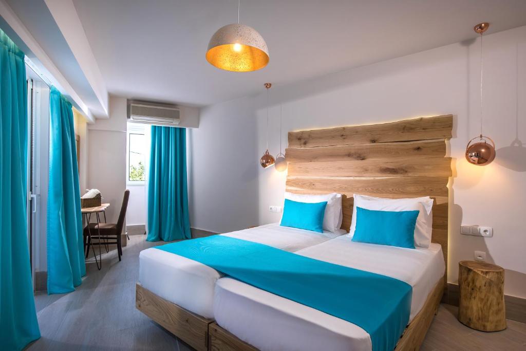 Senses Blue Boutique Hotel